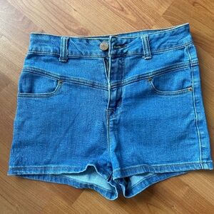 BDG stretchy denim high waist shorts